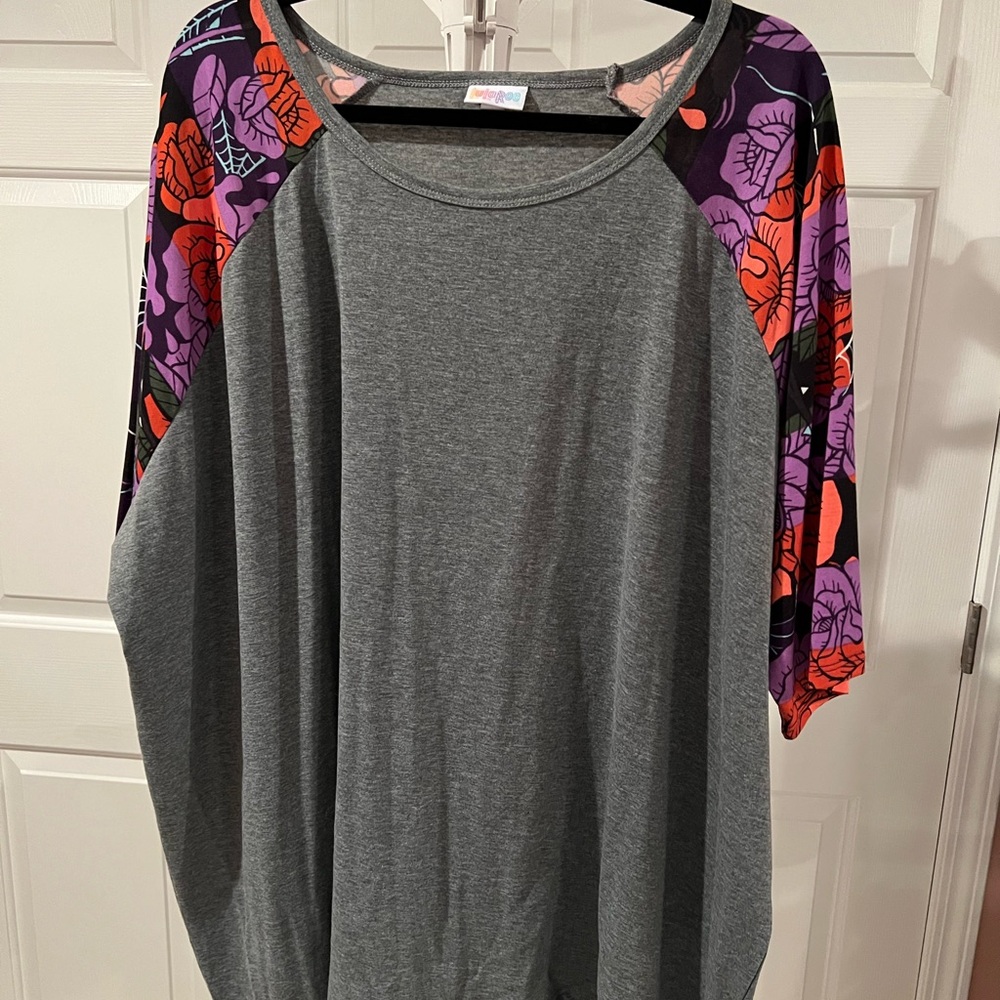 LuLaRoe Halloween Spiderweb Irma 3X EUC